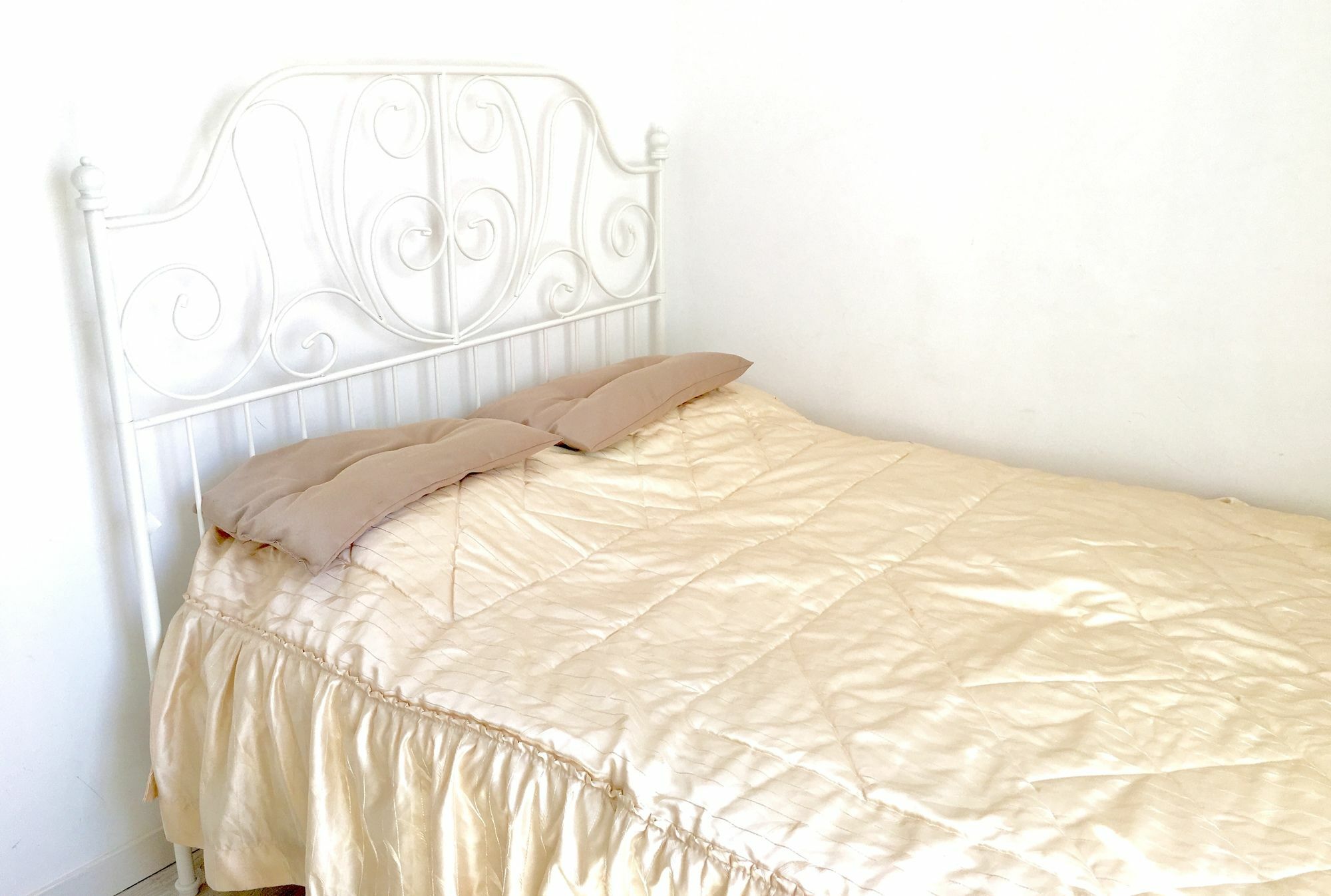 Oyo Guest House Duc De Gaeta บาเลนเซีย ภายนอก รูปภาพ