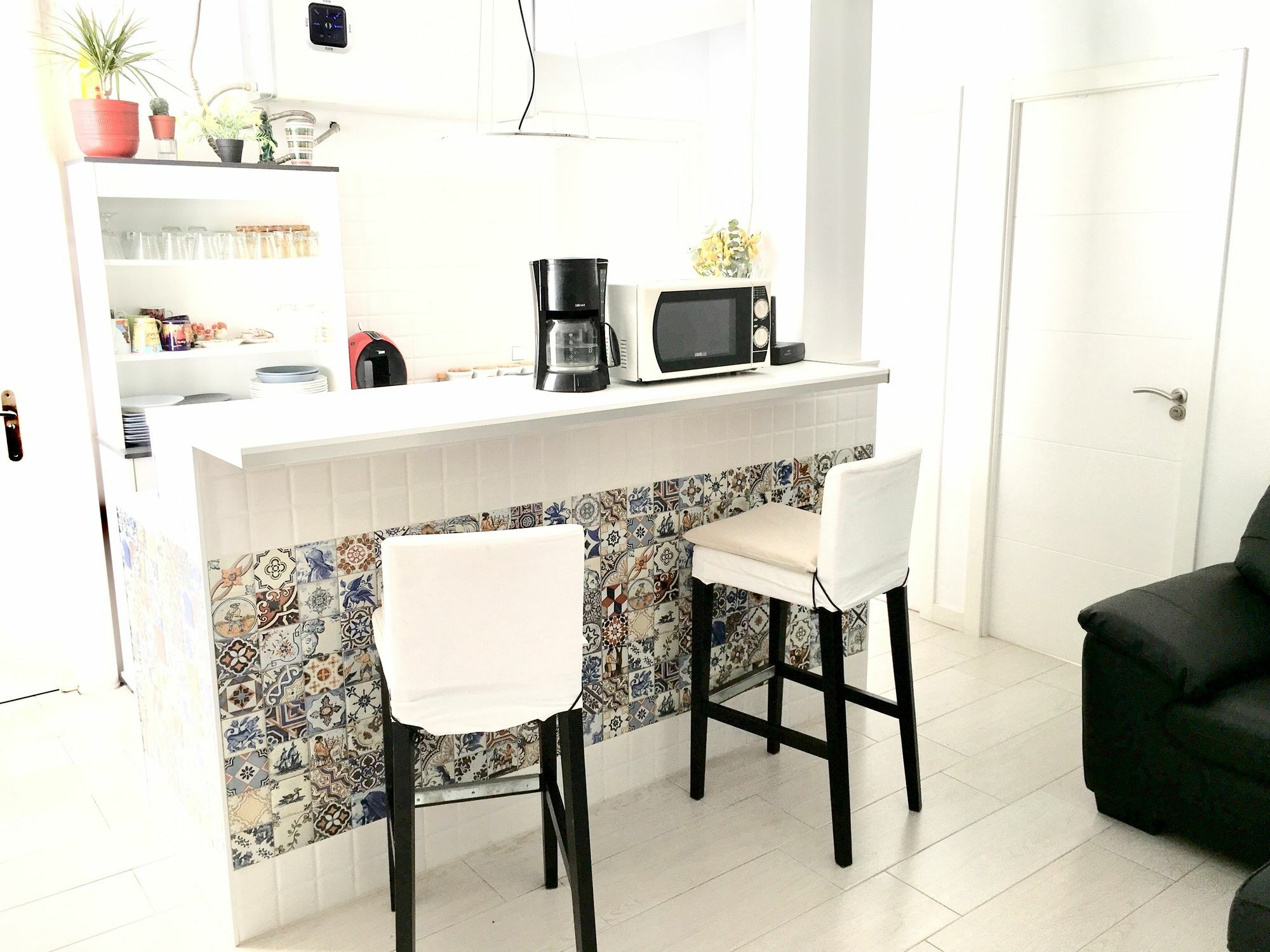 Oyo Guest House Duc De Gaeta บาเลนเซีย ภายนอก รูปภาพ